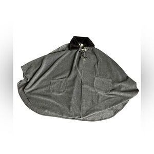 Women’s Gray cape LeModa - size 2XL